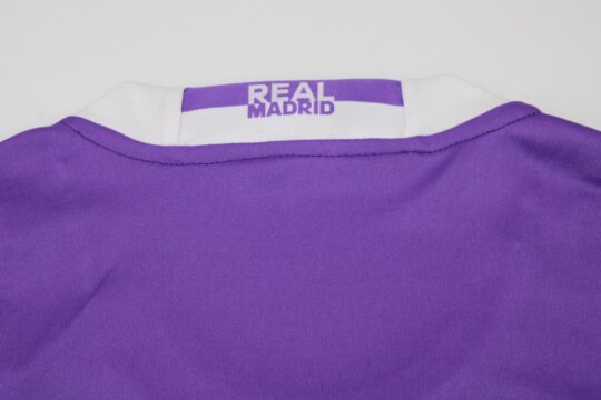 Shirt Collar Back - Real Madrid 2016-2017 Away Long-Sleeve Jersey