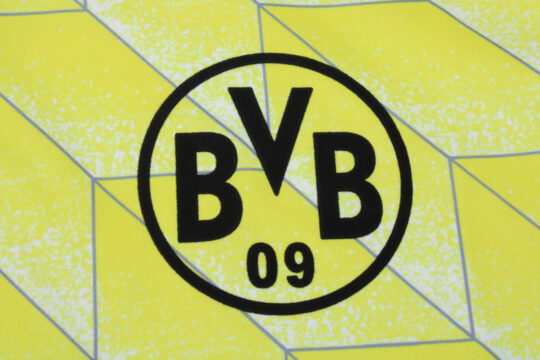 Dortmund Logo - Borussia Dortmund 1988-1989 Home Short-Sleeve Jersey