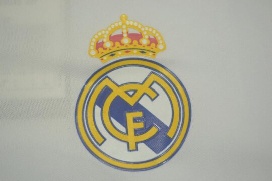 Real Madrid Emblem - Real Madrid 2016-2017 Home Short-Sleeve Jersey