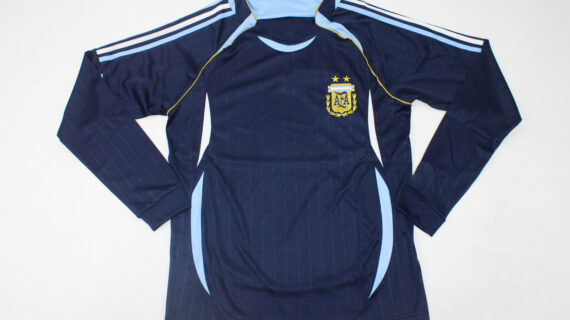 Shirt Front, Argentina 2006 World Cup Away Long-Sleeve Jersey