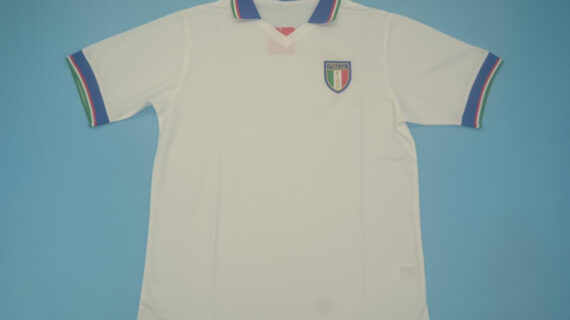 Shirt Front, Italy 1982 Away Short-Sleeve Kit