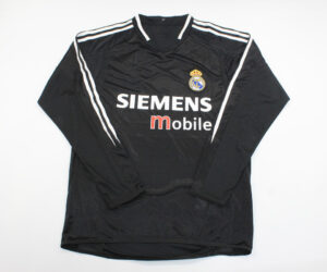 Shirt Front - Real Madrid 2004-2005 Away Long-Sleeve Jersey