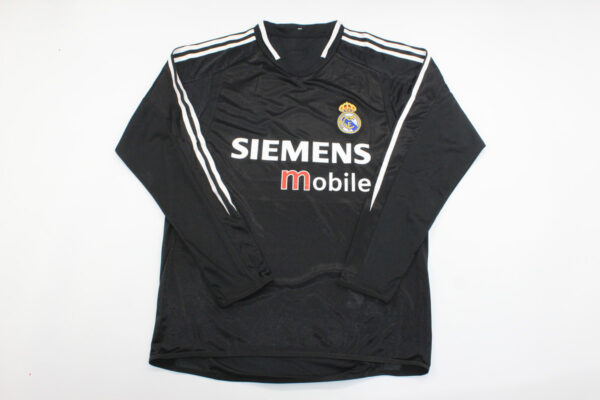 Shirt Front - Real Madrid 2004-2005 Away Long-Sleeve Jersey