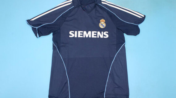 Shirt Front - Real Madrid 2005-2006 Away Short-Sleeve Jersey