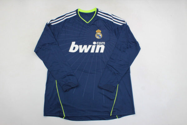 Shirt Front, Real Madrid 2010-2011 Away Long-Sleeve Kit