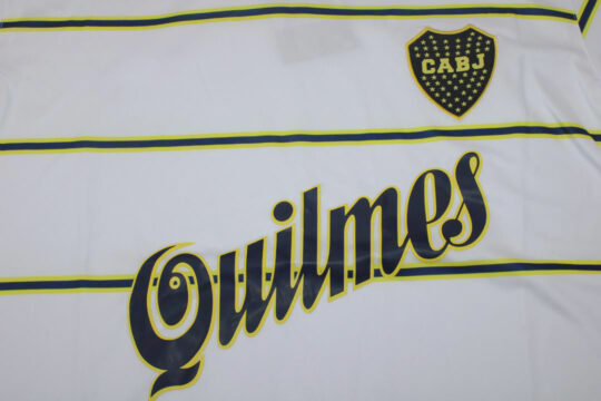 Shirt Front Closeup, Boca Juniors 1998-1999 Third Cups Short-Sleeve Jersey