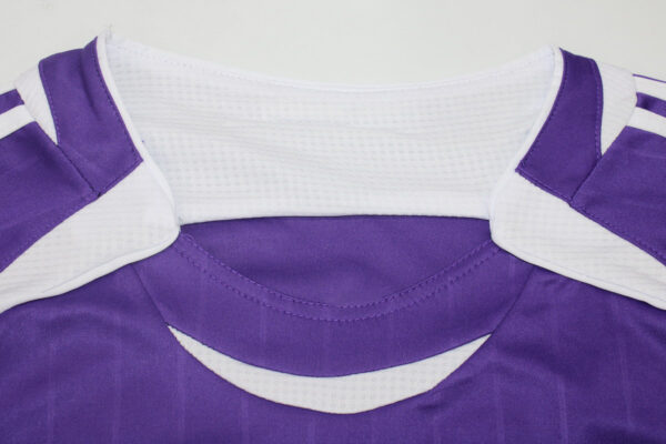Shirt Collar Front, Real Madrid 2006-2007 Third Short-Sleeve Jersey