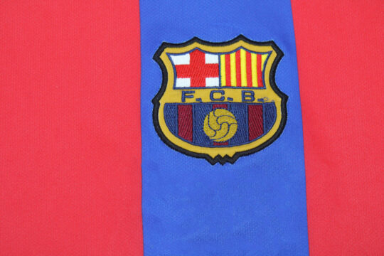Barcelona Emblem, Barcelona 2001-2002 Home Short-Sleeve