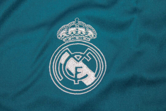 Real Madrid Emblem - Real Madrid 2017-2018 Third Shorts