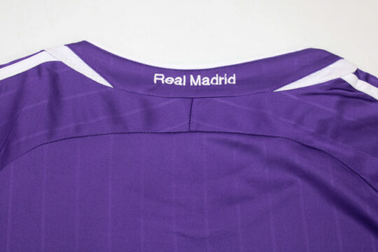 Shirt Collar Back, Real Madrid 2006-2007 Third Short-Sleeve Jersey