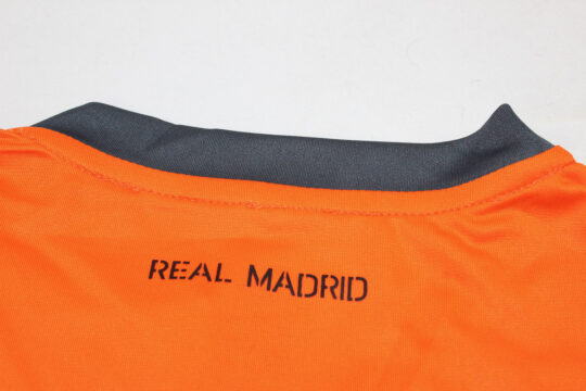 Shirt Collar Back, Real Madrid 2013-2014 Third Short-Sleeve Kit