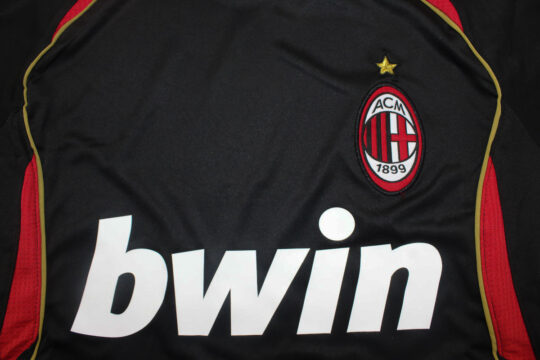 Shirt Front Closeup, AC Milan 2006-2007 Third Long-Sleeve Jersey