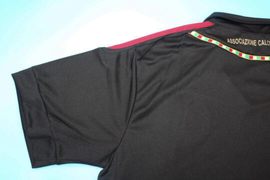 Shirt Sleeve, AC Milan 2011-2012 Away Short-Sleeve