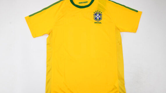 Shirt Front - Brazil 2010 Home Short-Sleeve Jersey