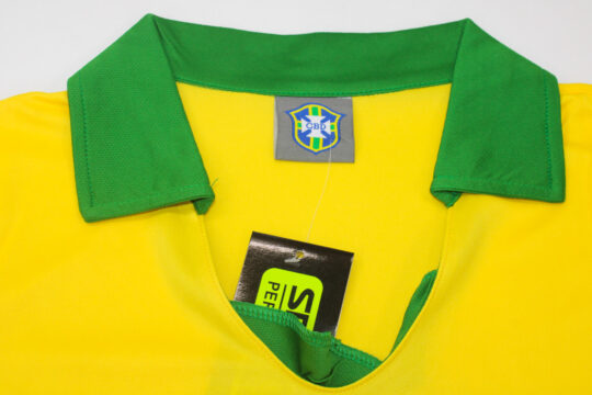 Shirt Collar Front, Brazil 1958-1966 Home Short-Sleeve Kit/Jersey