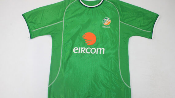 Shirt Front - Ireland 2002 Home Short-Sleeve Jersey