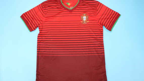 Shirt Front - Portugal 2014-2016 Home Short-Sleeve Jersey