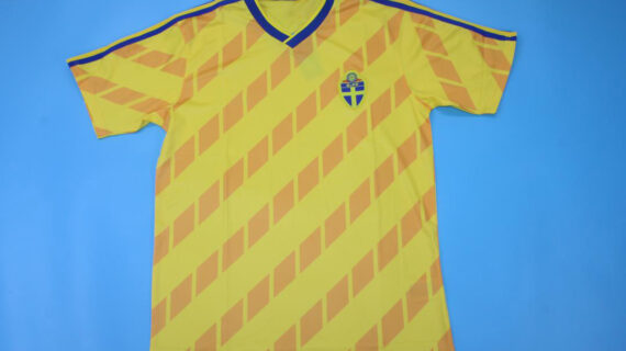 Shirt Front - Sweden 1989-1992 Home Short-Sleeve Jersey