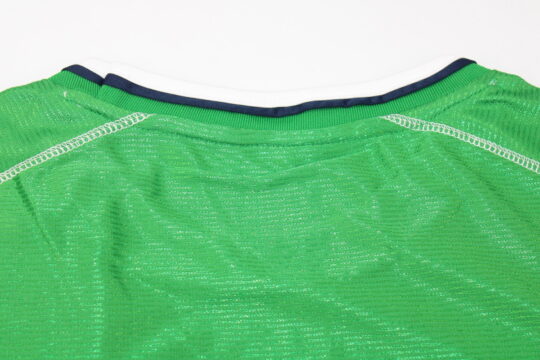 Shirt Collar Back - Ireland 2002 Home Short-Sleeve Jersey