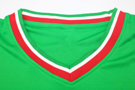 Shirt Collar Front, Mexico 1970 Home Short-Sleeve Jersey