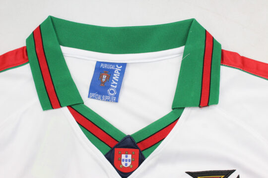 Shirt Collar Front - Portugal 1996 Away Short-Sleeve Jersey