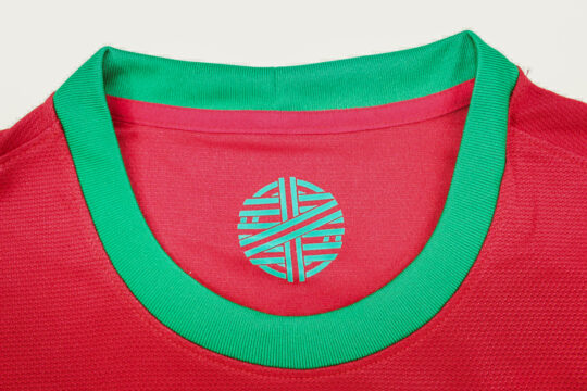 Shirt Collar Front, Portugal 2012 Home Short-Sleeve Jersey