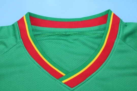 Shirt Collar Front - Senegal 2002-2004 Away Short-Sleeve Jersey