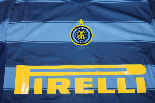 Shirt Front Closeup - Inter Milan 2004-2005 Third Short-Sleeve Jersey