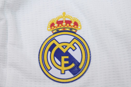 Real Madrid Emblem - Real Madrid 2015-2016 Home Shorts