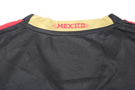 Shirt Collar Back - Mexico 2011-2013 Away Short-Sleeve Jersey