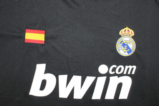 Shirt Front Closeup - Real Madrid 2008-2009 Away Short-Sleeve Jersey