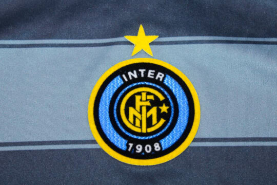 Shirt Inter Emblem - Inter Milan 2004-2005 Third Short-Sleeve Jersey