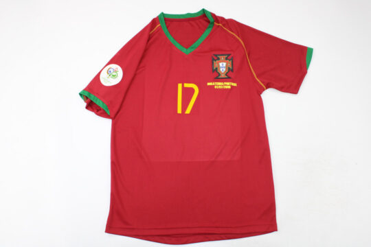 Ronaldo Nameset Front - Portugal 2006-2008 Home Short-Sleeve Jersey